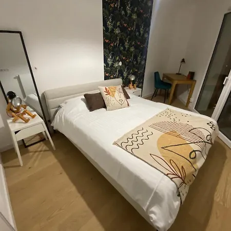 Pepites - La Scene Du - Deux Pieces De Gamme Avec Garage Privee Apartment