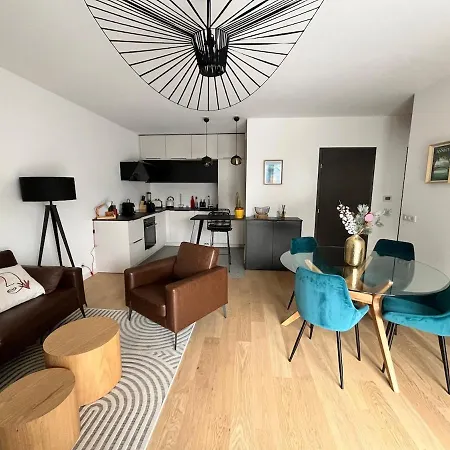 Apartment Pepites - La Scene Du - Deux Pieces De Gamme Avec Garage Privee Annecy